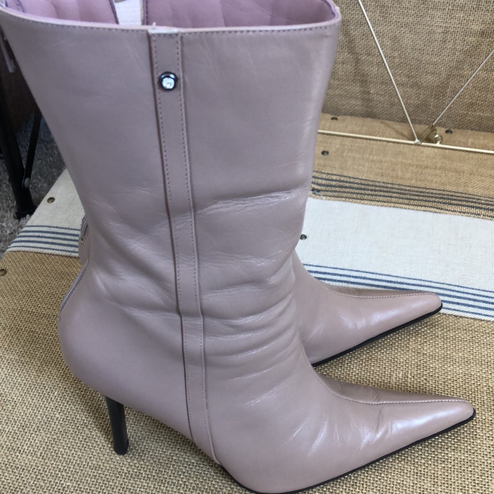 Women’s 3 inch Blush colored Leather Boots by Aldo - Picture 5 of 5